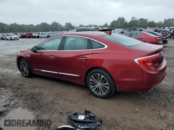 ✅ 2018 Buick LaCrosse Premium • VIN: 1G4ZS5SS7JU135091 • Лот: 69258135. Опубликован ранее на Copart с пробегом 22 739 миль. Бесплатный доступ к архиву аукционных продаж из США и подробный отчёт об истории автомобиля на DreamBid. Изображение 2.