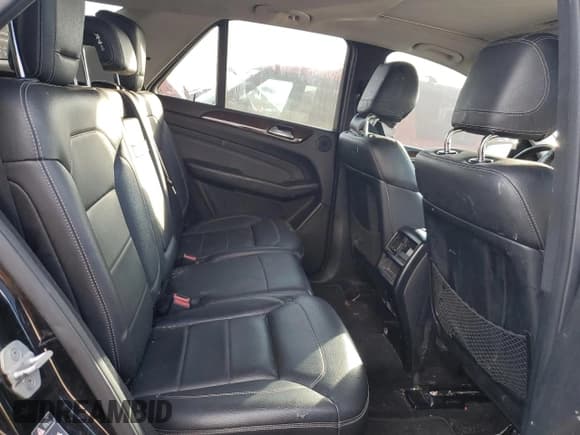 ✅ 2012 Mercedes-Benz M 350 • VIN: 4JGDA5HB5CA021325 • Lot: 90675125. Listed on Copart with 185,961 mi. Free auction sales archive from the USA and detailed vehicle history report at DreamBid. Image 10.