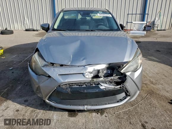 ✅ 2016 Scion iA • VIN: 3MYDLBZV6GY110586 • Lot: 94565375. Wystawiony na Copart z przebiegiem Nie podano. Bezpłatny archiwum sprzedaży aukcyjnych z USA i szczegółowy raport historii pojazdu na DreamBid. Zdjęcie 5.