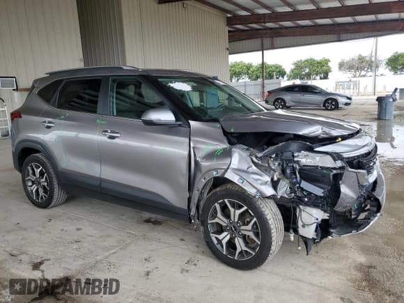 ✅ 2022 Kia Seltos EX • VIN: KNDERCAA9N7270847 • Lot: 91130825. Wystawiony na Copart z przebiegiem 55 765 mil. Bezpłatny archiwum sprzedaży aukcyjnych z USA i szczegółowy raport historii pojazdu na DreamBid. Zdjęcie 4.