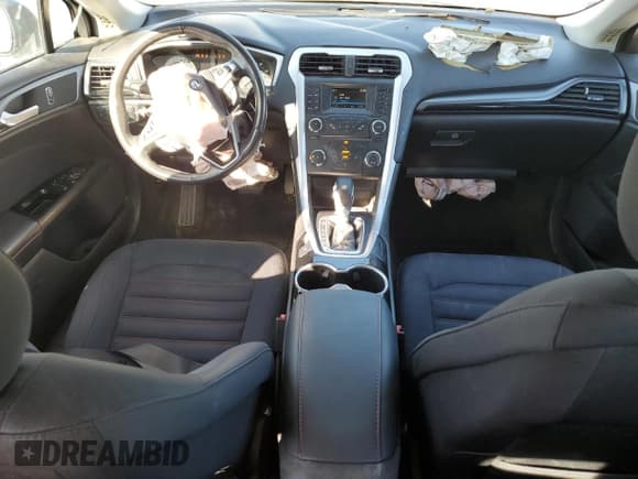 ✅ 2015 Ford Fusion SE • VIN: 3FA6P0HD4FR244407 • Lot: 82591085. Wystawiony na Copart z przebiegiem 124 592 mil. Bezpłatny archiwum sprzedaży aukcyjnych z USA i szczegółowy raport historii pojazdu na DreamBid. Zdjęcie 8.