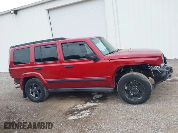 ✅ 2006 Jeep Commander • VIN: 1J8HG48K16C231811 • Лот: 42811376. Опубликован ранее на IAAI с пробегом 248 995 миль. Бесплатный доступ к архиву аукционных продаж из США и подробный отчёт об истории автомобиля на DreamBid. Изображение 13.