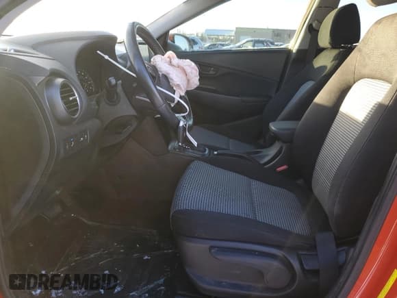 ✅ 2019 Hyundai Kona SEL • VIN: KM8K2CAA7KU334173 • Лот: 38416474. Опубликован ранее на Copart с пробегом 92 913 миль. Бесплатный доступ к архиву аукционных продаж из США и подробный отчёт об истории автомобиля на DreamBid. Изображение 7.