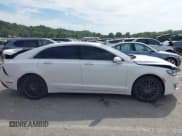 ✅ 2017 Lincoln MKZ Reserve • VIN: 3LN6L5E97HR645290 • Lot: 43342935. Wystawiony na IAAI z przebiegiem 58 476 mil. Bezpłatny archiwum sprzedaży aukcyjnych z USA i szczegółowy raport historii pojazdu na DreamBid. Zdjęcie 13.