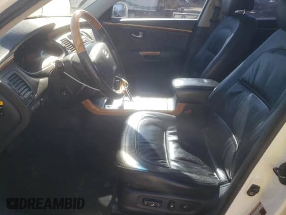 2006 Hyundai Azera SE z VIN KMHFC46F46A134061, wystawiony jako Copart lot #87227344 z przebiegiem 224 496 mil mil oraz Szkoda całkowita • Salvage title. Historia ofert i sprzedaży dostępna na DreamBid. Obrazek 7.