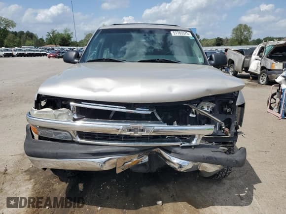 ✅ 2004 Chevrolet Suburban LS • VIN: 3GNEC16Z64G188962 • Лот: 51783375. Опубликован ранее на Copart с пробегом 190 017 миль. Бесплатный доступ к архиву аукционных продаж из США и подробный отчёт об истории автомобиля на DreamBid. Изображение 5.