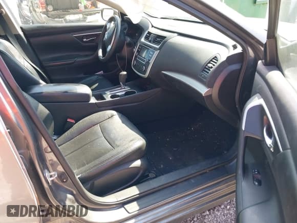 ✅ 2016 Nissan Altima S • VIN: 1N4AL3AP9GN345197 • Lot: 42055331. Listed on IAAI with 154,410 mi. Free auction sales archive from the USA and detailed vehicle history report at DreamBid. Image 5.