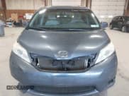 ✅ 2015 Toyota Sienna LE • VIN: 5TDJK3DC9FS097757 • Лот: 42137787. Опубликован ранее на IAAI с пробегом 197 843 миль. Бесплатный доступ к архиву аукционных продаж из США и подробный отчёт об истории автомобиля на DreamBid. Изображение 6.