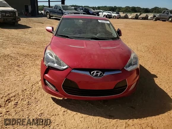 ✅ 2013 Hyundai Veloster w/Black Int • VIN: KMHTC6AD4DU125599 • Lot: 75863394. Wystawiony na Copart z przebiegiem 139 723 mil. Bezpłatny archiwum sprzedaży aukcyjnych z USA i szczegółowy raport historii pojazdu na DreamBid. Zdjęcie 11.