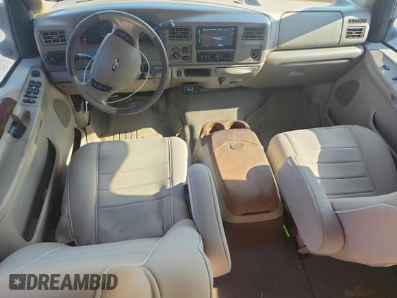 ✅ 2004 Ford F-250 XL • VIN: 1FTNW21L74EC38364 • Lot: 80618865. Listed on Copart with 111,285 mi. Free auction sales archive from the USA and detailed vehicle history report at DreamBid. Image 8.