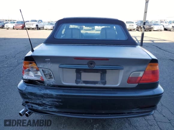 ✅ 2003 BMW 3 Series 325Ci • VIN: WBABS33423JY44040 • Lot: 88942165. Listed on Copart with 162,105 mi. Free auction sales archive from the USA and detailed vehicle history report at DreamBid. Image 6.