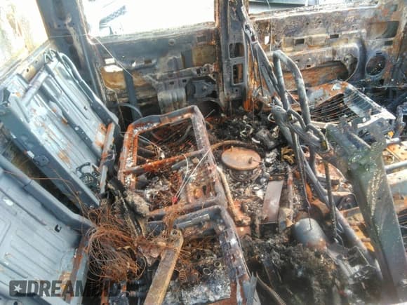 ✅ 2006 Chevrolet Silverado 2500HD LT2 • VIN: 1GCHK23U96F231833 • Lot: 42611592. Listed on IAAI with Not provided. Free auction sales archive from the USA and detailed vehicle history report at DreamBid. Image 7.