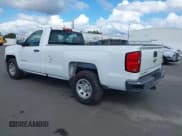 ✅ 2018 Chevrolet Silverado 1500 Work Truck • VIN: 1GCNCNEC8JZ906214 • Lot: 43342796. Wystawiony na IAAI z przebiegiem Nie podano. Bezpłatny archiwum sprzedaży aukcyjnych z USA i szczegółowy raport historii pojazdu na DreamBid. Zdjęcie 3.