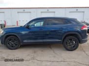 ✅ 2021 Volkswagen Atlas SE • VIN: 1V2RE2CA0MC200842 • Lot: 41689870. Listed on IAAI with 61,298 mi. Free auction sales archive from the USA and detailed vehicle history report at DreamBid. Image 15.