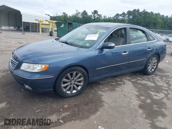 ✅ 2009 Hyundai Azera Limited • VIN: KMHFC46F29A342475 • Lot: 42936111. Listed on IAAI with 207,538 mi. Free auction sales archive from the USA and detailed vehicle history report at DreamBid. Image 2.