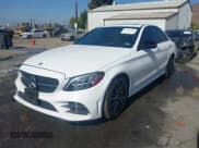 ✅ 2020 Mercedes-Benz C 300 • VIN: 55SWF8DB8LU323624 • Lot: 43017196. Wystawiony na IAAI z przebiegiem 58 786 mil. Bezpłatny archiwum sprzedaży aukcyjnych z USA i szczegółowy raport historii pojazdu na DreamBid. Zdjęcie 19.