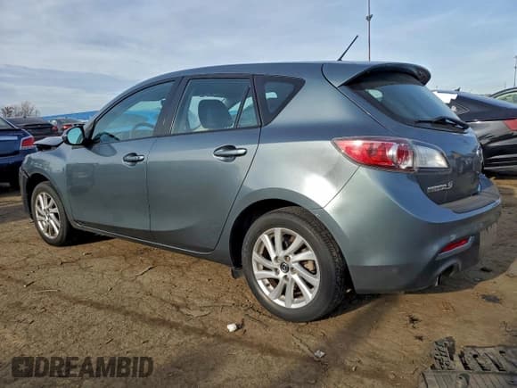 ✅ 2013 Mazda 3 i Touring • VIN: JM1BL1L75D1794086 • Lot: 93819445. Listed on Copart with 73,310 mi. Free auction sales archive from the USA and detailed vehicle history report at DreamBid. Image 2.