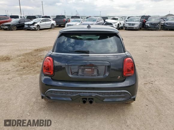 ✅ 2022 MINI Hardtop Cooper S • VIN: WMW53DH05N2P63360 • Lot: 61987265. Listed on Copart with 38,903 mi. Free auction sales archive from the USA and detailed vehicle history report at DreamBid. Image 6.