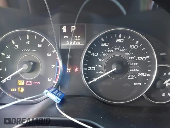 ✅ 2012 Subaru Outback Prem • VIN: 4S4BRCBC4C3268622 • Lot: 43705182. Listed on IAAI with 196,852 mi. Free auction sales archive from the USA and detailed vehicle history report at DreamBid. Image 7.