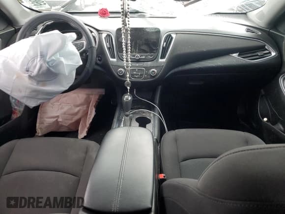 ✅ 2018 Chevrolet Malibu LT • VIN: 1G1ZD5ST2JF117201 • Lot: 69857805. Listed on Copart with Not provided. Free auction sales archive from the USA and detailed vehicle history report at DreamBid. Image 8.