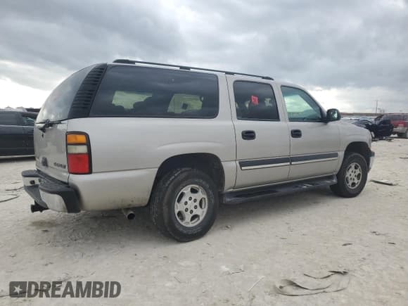 ✅ 2004 Chevrolet Suburban LS • VIN: 3GNEC16ZX4G233840 • Лот: 85450544. Опубликован ранее на Copart с пробегом 271 809 миль. Бесплатный доступ к архиву аукционных продаж из США и подробный отчёт об истории автомобиля на DreamBid. Изображение 3.