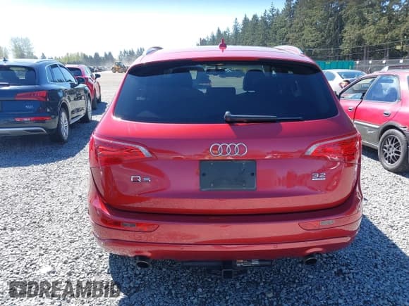 ✅ 2010 Audi Q5 Premium Plus • VIN: WA1LKAFP9AA096749 • Lot: 42058422. Listed on IAAI with 163,772 mi. Free auction sales archive from the USA and detailed vehicle history report at DreamBid. Image 16.