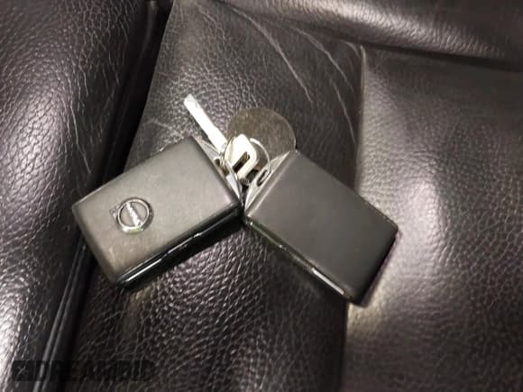 ✅ 2019 Volvo XC60 Momentum • VIN: LYVA22RK2KB230191 • Lot: 41248426. Listed on IAAI with 80,347 mi. Free auction sales archive from the USA and detailed vehicle history report at DreamBid. Image 11.