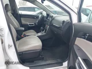 ✅ 2013 Chevrolet Captiva Sport LTZ • VIN: 3GNAL4EK8DS616970 • Lot: 41882682. Wystawiony na IAAI z przebiegiem 140 759 mil. Bezpłatny archiwum sprzedaży aukcyjnych z USA i szczegółowy raport historii pojazdu na DreamBid. Zdjęcie 5.