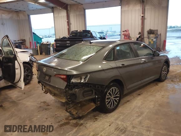 ✅ 2021 Volkswagen Jetta S • VIN: 3VWN57BU7MM102699 • Лот: 43376432. Опубликован ранее на IAAI с пробегом 23 175 миль. Бесплатный доступ к архиву аукционных продаж из США и подробный отчёт об истории автомобиля на DreamBid. Изображение 4.