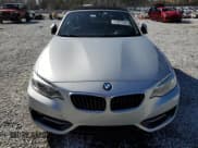 ✅ 2017 BMW 2 Series 230i • VIN: WBA2K9C54HV646717 • Лот: 41997345. Опубликован ранее на Copart с пробегом 123 963 миль. Бесплатный доступ к архиву аукционных продаж из США и подробный отчёт об истории автомобиля на DreamBid. Изображение 5.