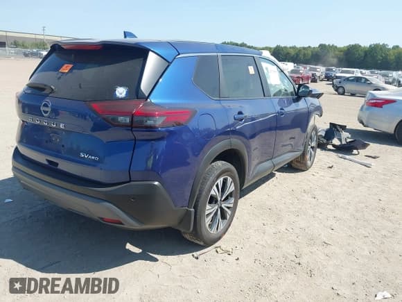 ✅ 2023 Nissan Rogue SV • VIN: JN8BT3BB5PW199803 • Lot: 43179508. Wystawiony na IAAI z przebiegiem 30 375 mil. Bezpłatny archiwum sprzedaży aukcyjnych z USA i szczegółowy raport historii pojazdu na DreamBid. Zdjęcie 4.