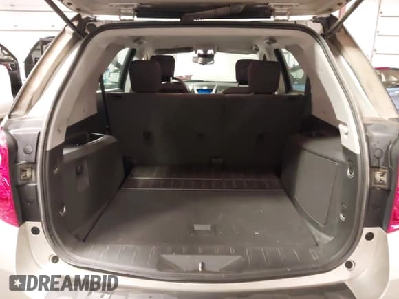 ✅ 2013 Chevrolet Equinox LS • VIN: 2GNALBEK0D6384500 • Lot: 43257327. Listed on IAAI with 97,397 mi. Free auction sales archive from the USA and detailed vehicle history report at DreamBid. Image 17.