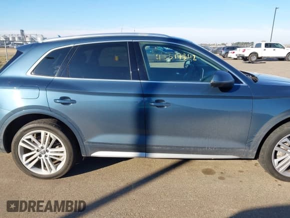 ✅ 2018 Audi Q5 Premium Plus • VIN: WA1BNAFY2J2232824 • Lot: 43517342. Listed on IAAI with 57,489 mi. Free auction sales archive from the USA and detailed vehicle history report at DreamBid. Image 13.