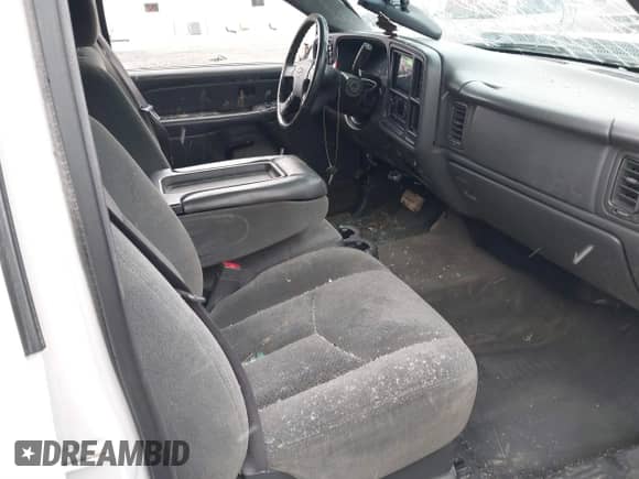 2004 Chevrolet Silverado 1500 Z71 with VIN 2GCEK13T741427729, listed as a IAAI auction lot 41238310 with 151,978 mi miles and . Bid and sale history available at DreamBid. Image 5.