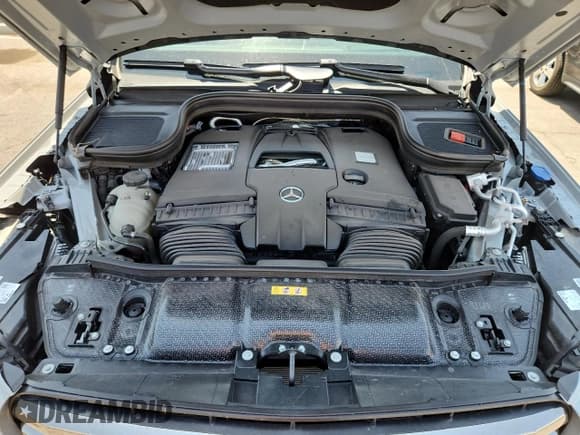 ✅ 2024 Mercedes-Benz GLS 580 • VIN: 4JGFF8FE6RB226910 • Lot: 59205985. Listed on Copart with 8,161 mi. Free auction sales archive from the USA and detailed vehicle history report at DreamBid. Image 12.