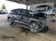 ✅ 2025 Hyundai Kona SEL • VIN: KM8HB3AB5SU231806 • Lot: 91295875. Wystawiony na Copart z przebiegiem 23 287 mil. Bezpłatny archiwum sprzedaży aukcyjnych z USA i szczegółowy raport historii pojazdu na DreamBid. Zdjęcie 4.