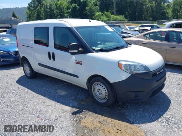 ✅ 2021 Ram ProMaster City Cargo Tradesman • VIN: ZFBHRFAB1M6T42140 • Lot: 42903051. Wystawiony na IAAI z przebiegiem 226 085 mil. Bezpłatny archiwum sprzedaży aukcyjnych z USA i szczegółowy raport historii pojazdu na DreamBid. Zdjęcie 1.