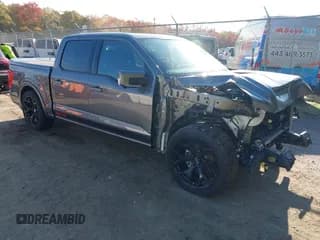 ✅ 2023 Ford F-150 XL • VIN: 1FTFW1E51PKE74363 • Lot: 43449001. Wystawiony na IAAI z przebiegiem 10 252 mil. Bezpłatny archiwum sprzedaży aukcyjnych z USA i szczegółowy raport historii pojazdu na DreamBid. Zdjęcie 1.