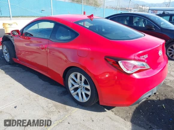 ✅ 2013 Hyundai Genesis Coupe Premium • VIN: KMHHT6KD5DU086753 • Lot: 43783279. Listed on IAAI with 147,821 mi. Free auction sales archive from the USA and detailed vehicle history report at DreamBid. Image 3.