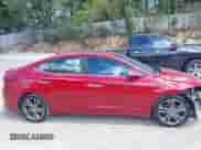 2017 Hyundai Elantra Limited z VIN KMHD84LF7HU195323, wystawiony jako IAAI lot #43072644 z przebiegiem 83 135 mil mil oraz . Historia ofert i sprzedaży dostępna na DreamBid. Obrazek 13.