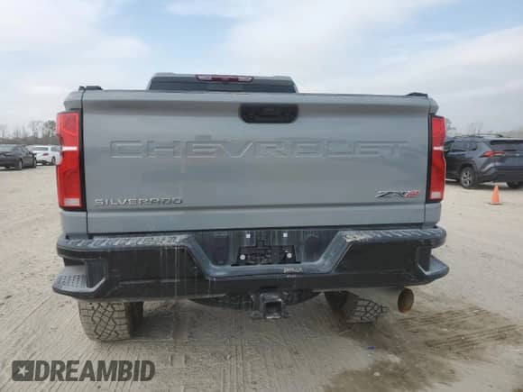 2024 Chevrolet Silverado 2500HD ZR2 с VIN 1GC4YYEY3RF447231, выставлен на аукционе Copart как лот 42807575 с пробегом Не указан миль и На запчасти • Non repairable. История ставок и продаж доступна на DreamBid. Изображение 6.