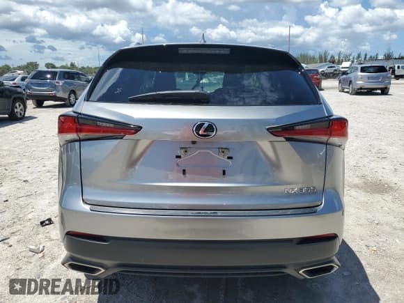 ✅ 2020 Lexus NX 300 • VIN: JTJAARBZ1L5012793 • Lot: 65517085. Wystawiony na Copart z przebiegiem 28 279 mil. Bezpłatny archiwum sprzedaży aukcyjnych z USA i szczegółowy raport historii pojazdu na DreamBid. Zdjęcie 6.