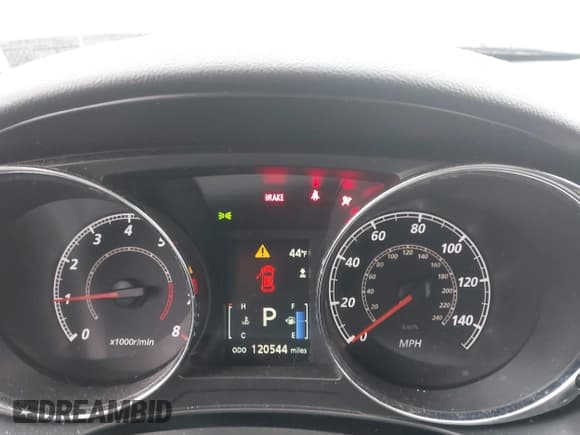 ✅ 2018 Mitsubishi Outlander ES • VIN: JA4AP3AU4JU011803 • Lot: 42016794. Wystawiony na IAAI z przebiegiem 120 544 mil. Bezpłatny archiwum sprzedaży aukcyjnych z USA i szczegółowy raport historii pojazdu na DreamBid. Zdjęcie 7.