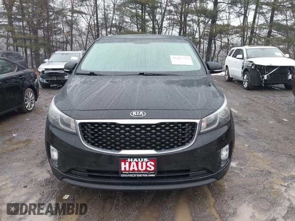 ✅ 2016 Kia Sedona SX • VIN: KNDMC5C11G6143072 • Lot: 41467752. Wystawiony na IAAI z przebiegiem 148 217 mil. Bezpłatny archiwum sprzedaży aukcyjnych z USA i szczegółowy raport historii pojazdu na DreamBid. Zdjęcie 13.