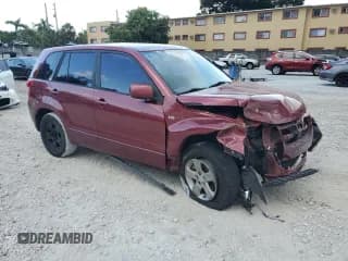 ✅ 2006 Suzuki Grand Vitara • VIN: JS3TD941564101031 • Lot: 66098185. Wystawiony na Copart z przebiegiem 207 185 mil. Bezpłatny archiwum sprzedaży aukcyjnych z USA i szczegółowy raport historii pojazdu na DreamBid. Zdjęcie 4.