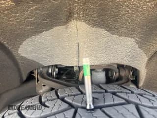 ✅ 2020 Chevrolet Silverado 2500HD LT • VIN: 1GC1YNE76LF272389 • Lot: 42363758. Wystawiony na IAAI z przebiegiem 121 524 mil. Bezpłatny archiwum sprzedaży aukcyjnych z USA i szczegółowy raport historii pojazdu na DreamBid. Zdjęcie 1.