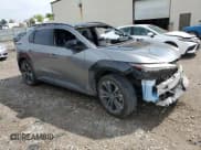 ✅ 2024 Toyota bZ4X XLE • VIN: JTMABACA9RA055045 • Lot: 68310925. Wystawiony na Copart z przebiegiem 10 335 mil. Bezpłatny archiwum sprzedaży aukcyjnych z USA i szczegółowy raport historii pojazdu na DreamBid. Zdjęcie 4.