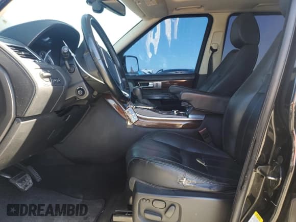 ✅ 2010 Land Rover Range Rover Sport HSE Lux • VIN: SALSK2D42AA256866 • Лот: 85919285. Опубликован ранее на Copart с пробегом 179 692 миль. Бесплатный доступ к архиву аукционных продаж из США и подробный отчёт об истории автомобиля на DreamBid. Изображение 7.