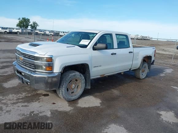 ✅ 2017 Chevrolet Silverado 2500HD Work Truck • VIN: 1GC1KUEYXHF225748 • Lot: 42691810. Listed on IAAI with 119,151 mi. Free auction sales archive from the USA and detailed vehicle history report at DreamBid. Image 22.