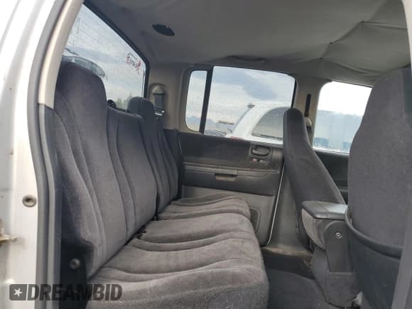 ✅ 2003 Dodge Dakota Sport • VIN: 1D7HG38N23S205026 • Lot: 50970345. Wystawiony na Copart z przebiegiem 194 724 mil. Bezpłatny archiwum sprzedaży aukcyjnych z USA i szczegółowy raport historii pojazdu na DreamBid. Zdjęcie 10.